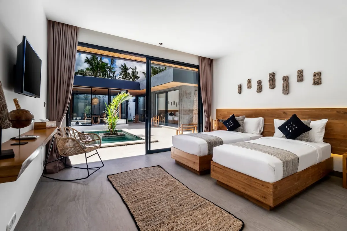 10 BR Tropical-Modern Infinity-Pool Estate Ubud — 10BR Estate Rental in Ubud — image 13