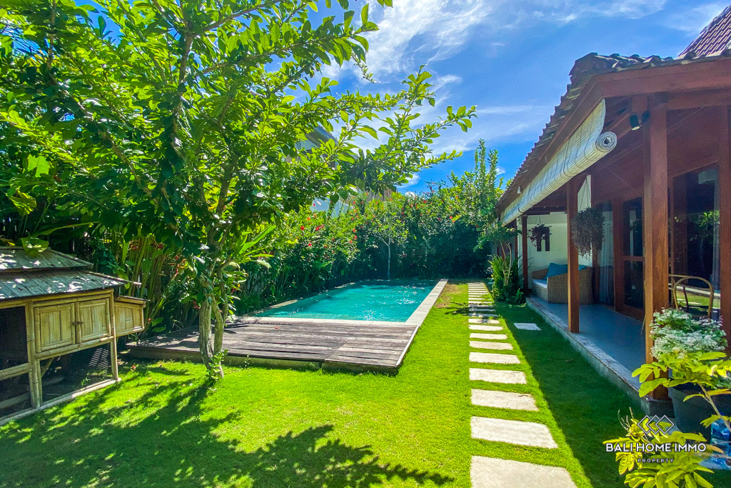 BEAUTIFUL 2 BEDROOM VILLA FOR YEARLY RENTAL NEAR SESEH BEACH BALI — image 17