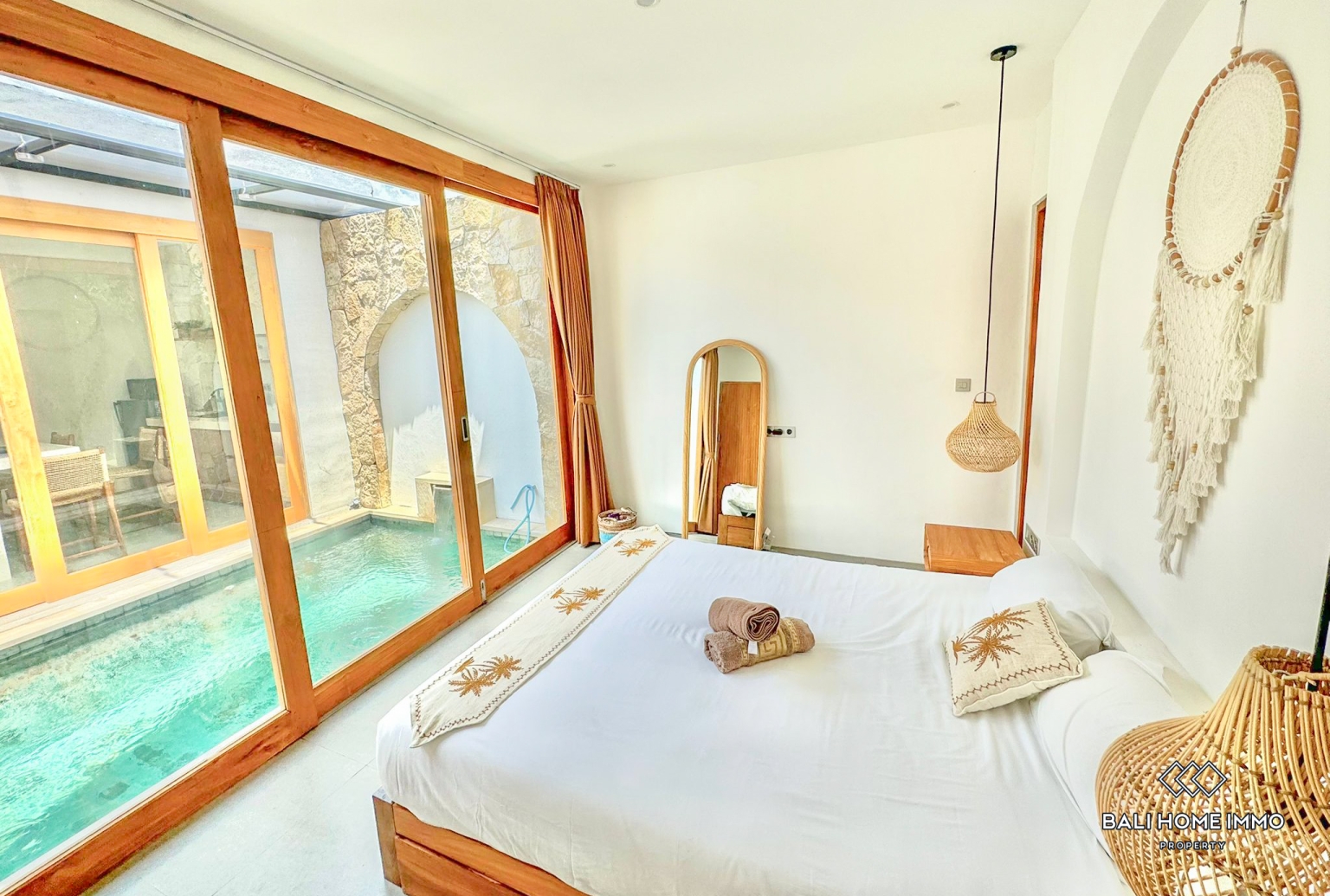 Beautiful 2 Bedrooms villa for Monthly rental in Bali Seminyak Kerobokan — image 7