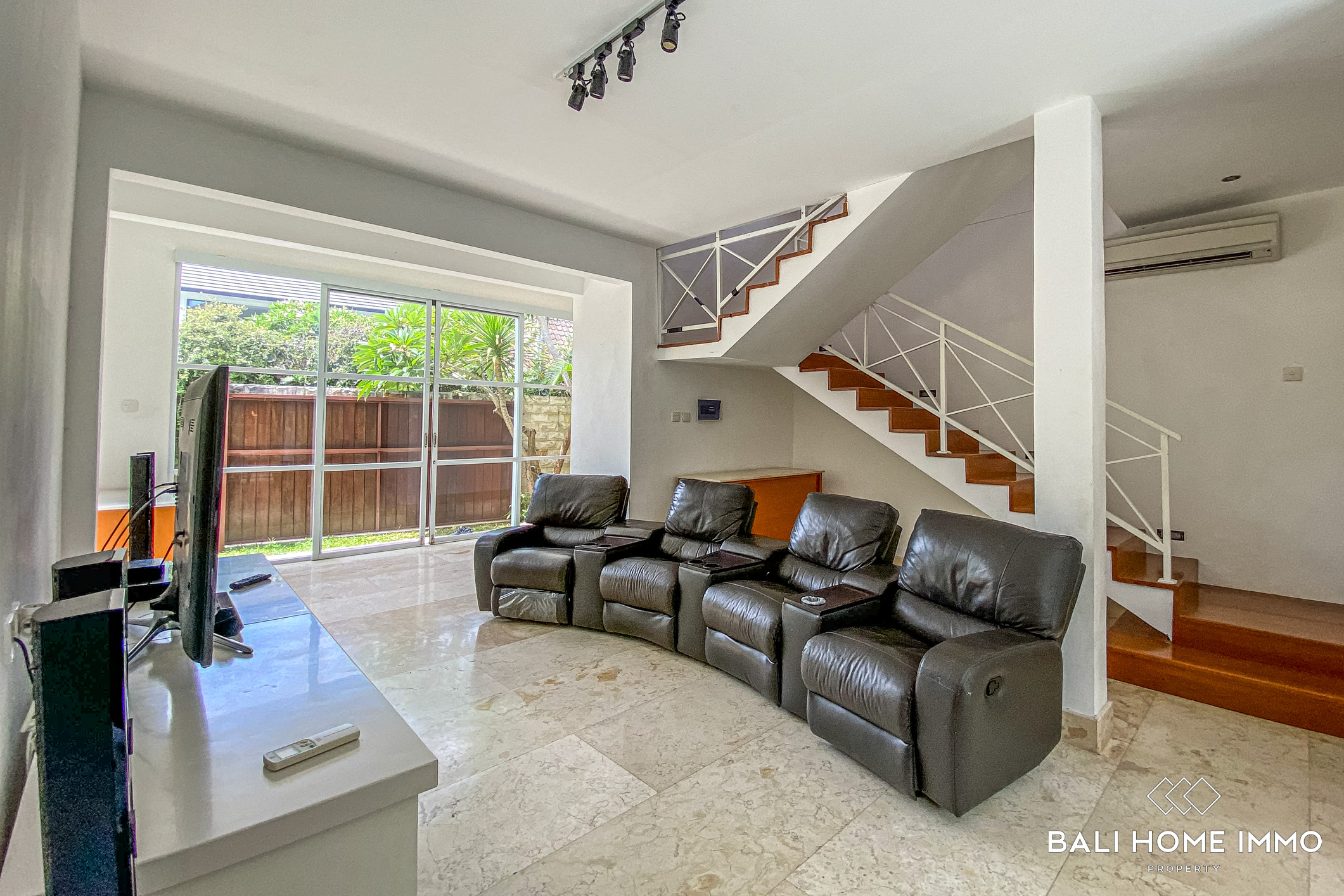Beautiful 3 Bedroom villa for rental in Bali Canggu Berawa — image 4
