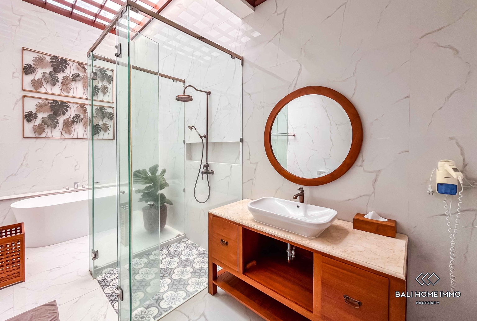 BEAUTIFUL 3 BEDROOMS VILLA FOR MONTHLY & YEARLY RENTAL IN BALI - JIMBARAN — image 17