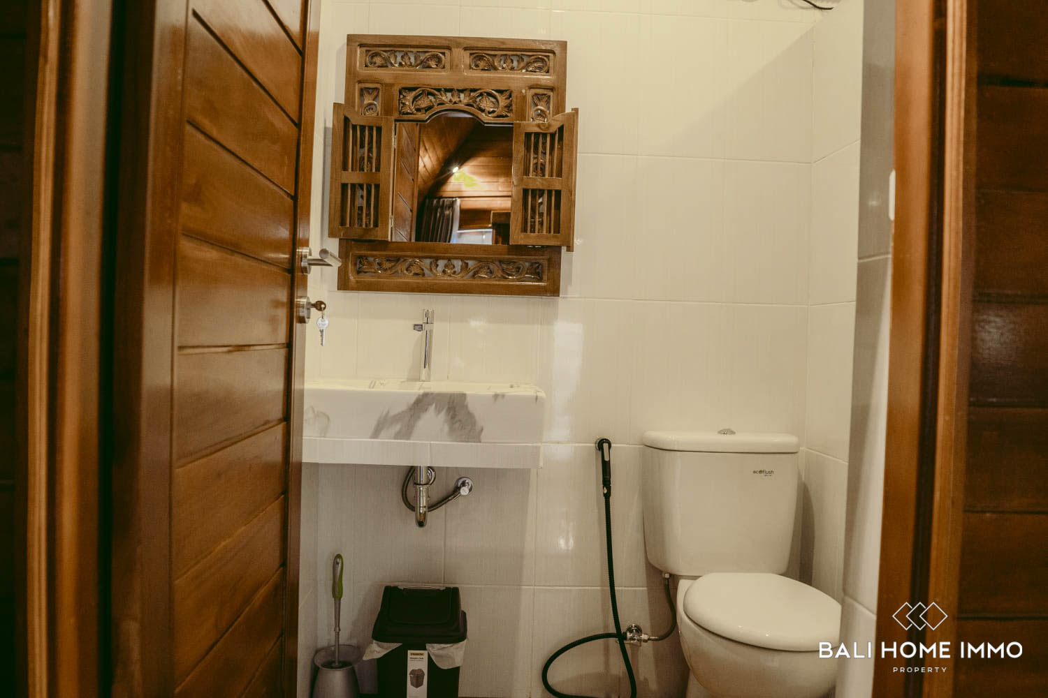 BEAUTIFUL 3 BEDROOMS VILLA FOR YEALY RENTAL IN KUTUH NEAR PANDAWA BEACH — image 12