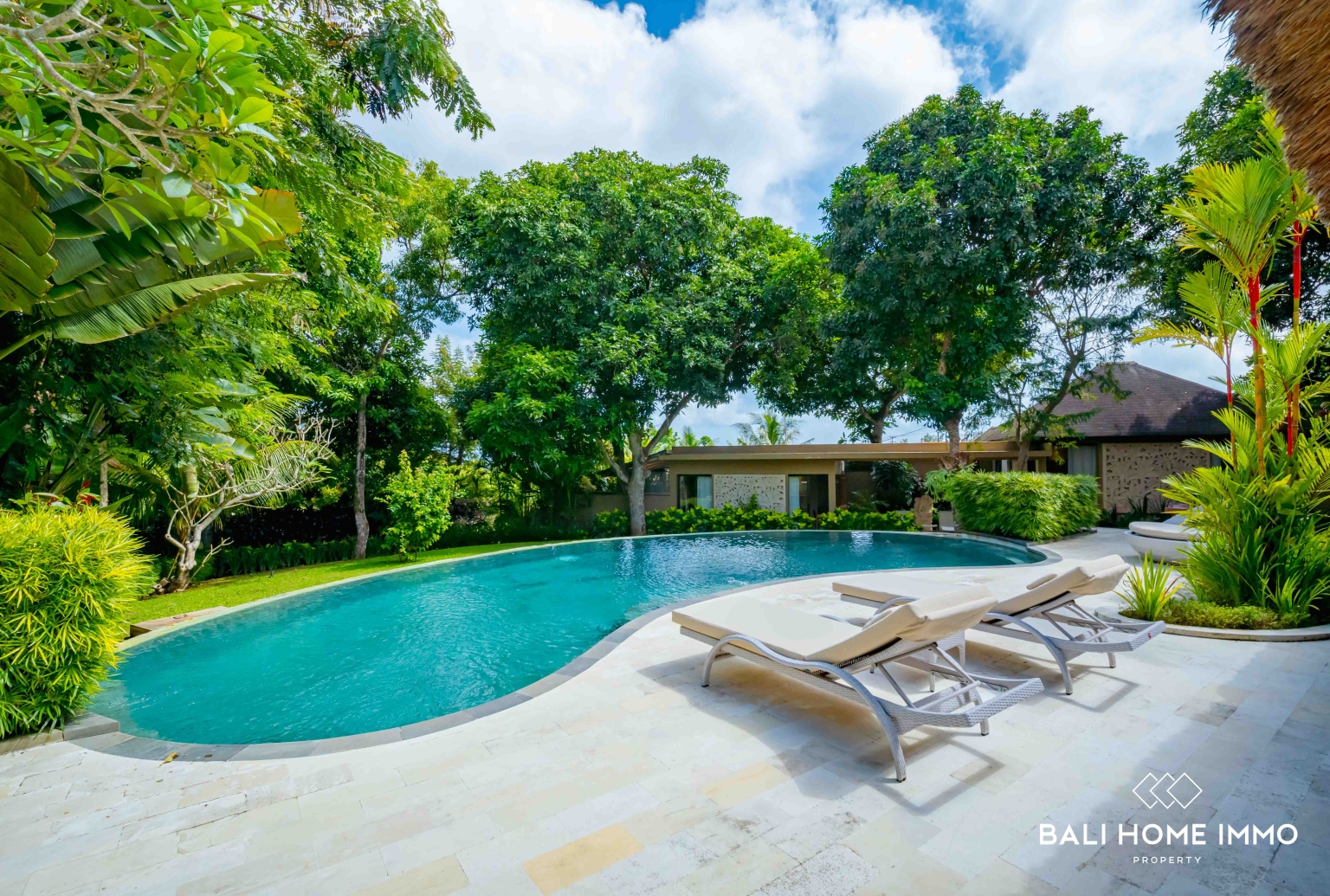 BEAUTIFUL 3 BEDROOMS VILLA FOR YEARLY & MONTHLY RENTAL IN UNGASAN — image 2
