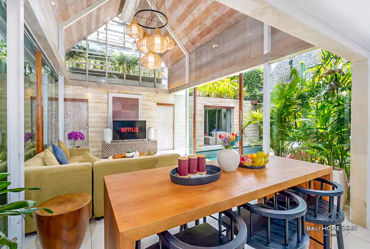 Beautiful 3 Bedrooms villa for yearly rental in Bali Canggu Batu bolong — image 4