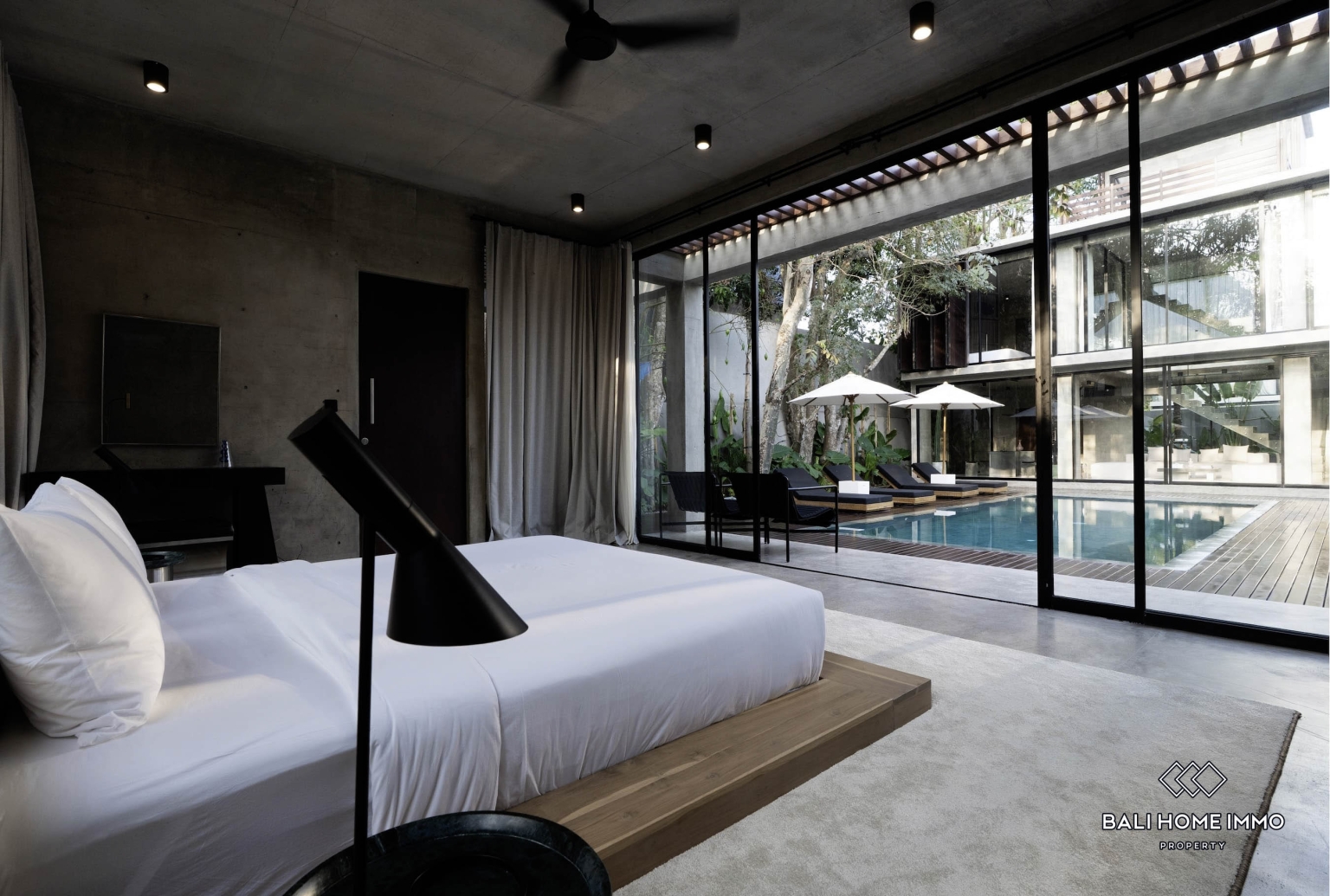 BEAUTIFUL 5 BEDROOMS VILLA FOR YEARLY & MONTHLY RENTAL IN ULUWATU - NYANG NYANG — image 9