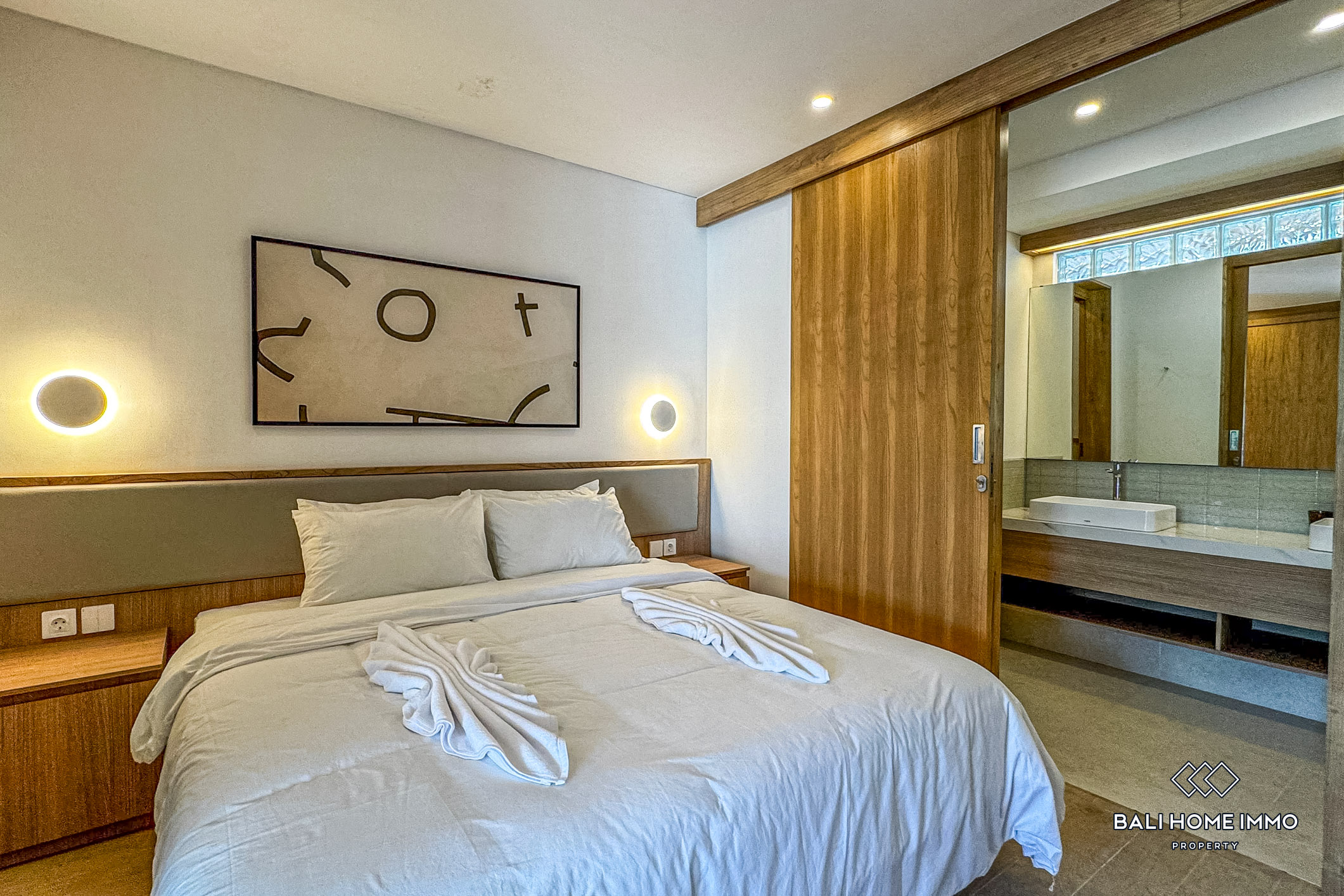 Beautiful Design 2 Bedrooms villa for rental in Buduk Bali — image 10