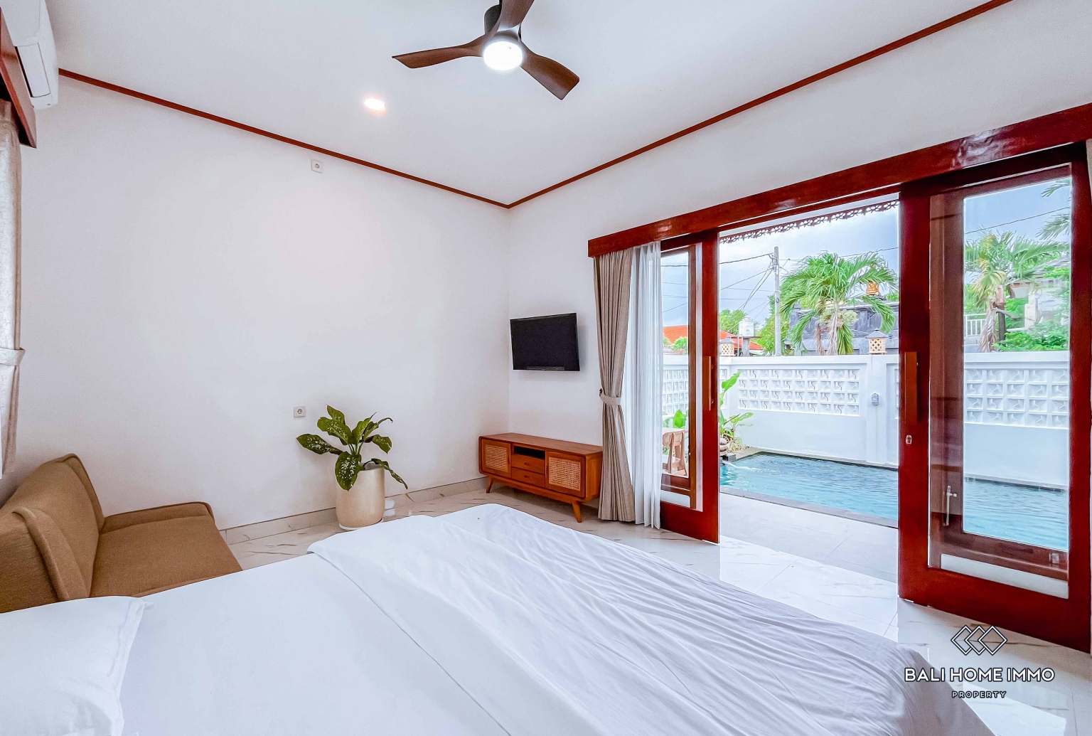 BRAND NEW 1 BEDROOMS VILLA FOR YEARLY RENTAL IN NUSA DUA - BENOA — image 9