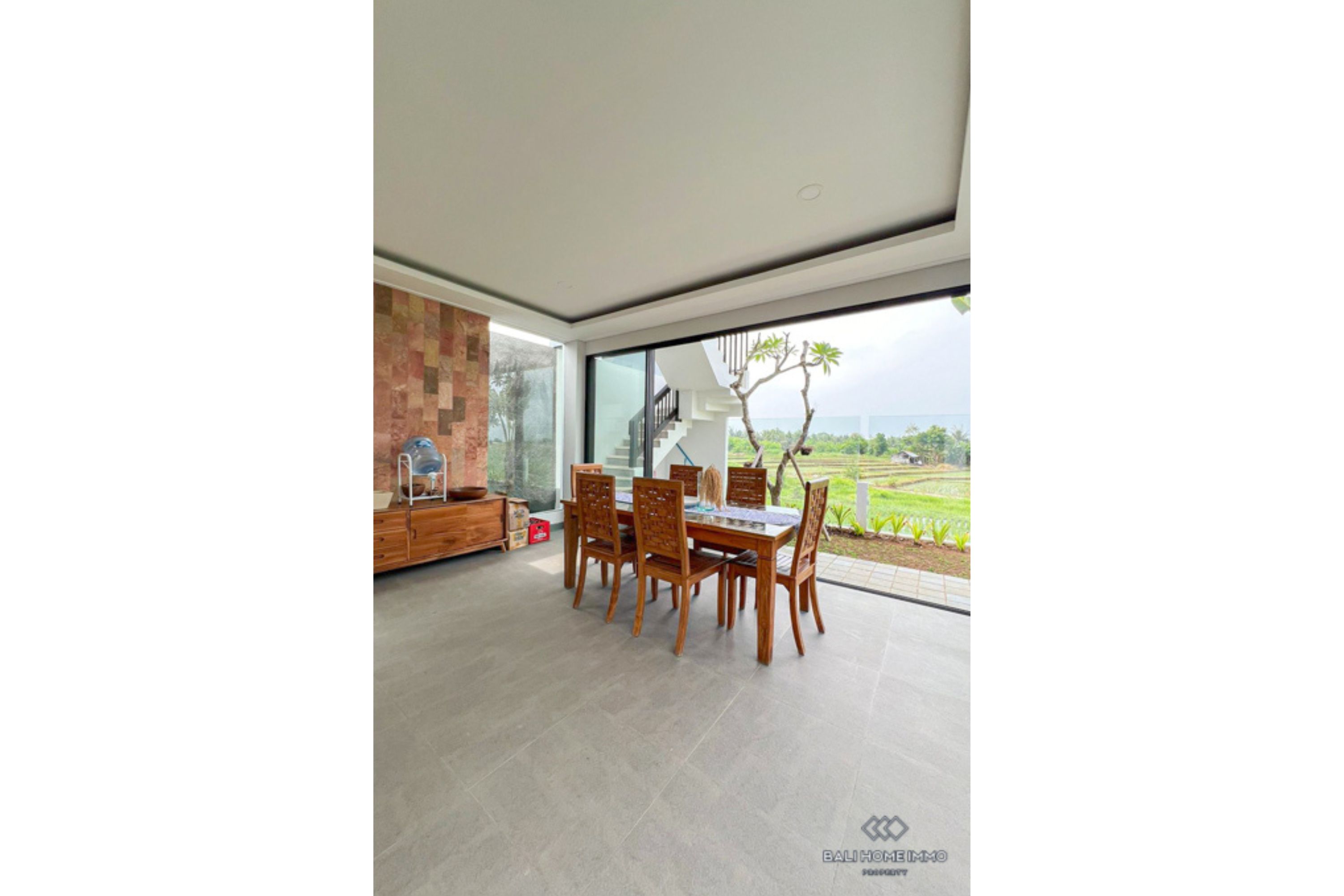 Brand New 2 Bedroom Villa for Yearly Rental in Bali Tanah Lot — image 2