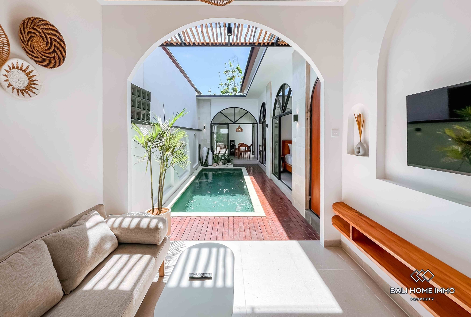 BRAND NEW 2 BEDROOMS VILLA FOR MONTHLY & YEARLY RENTAL IN BALI - BALANGAN — image 7