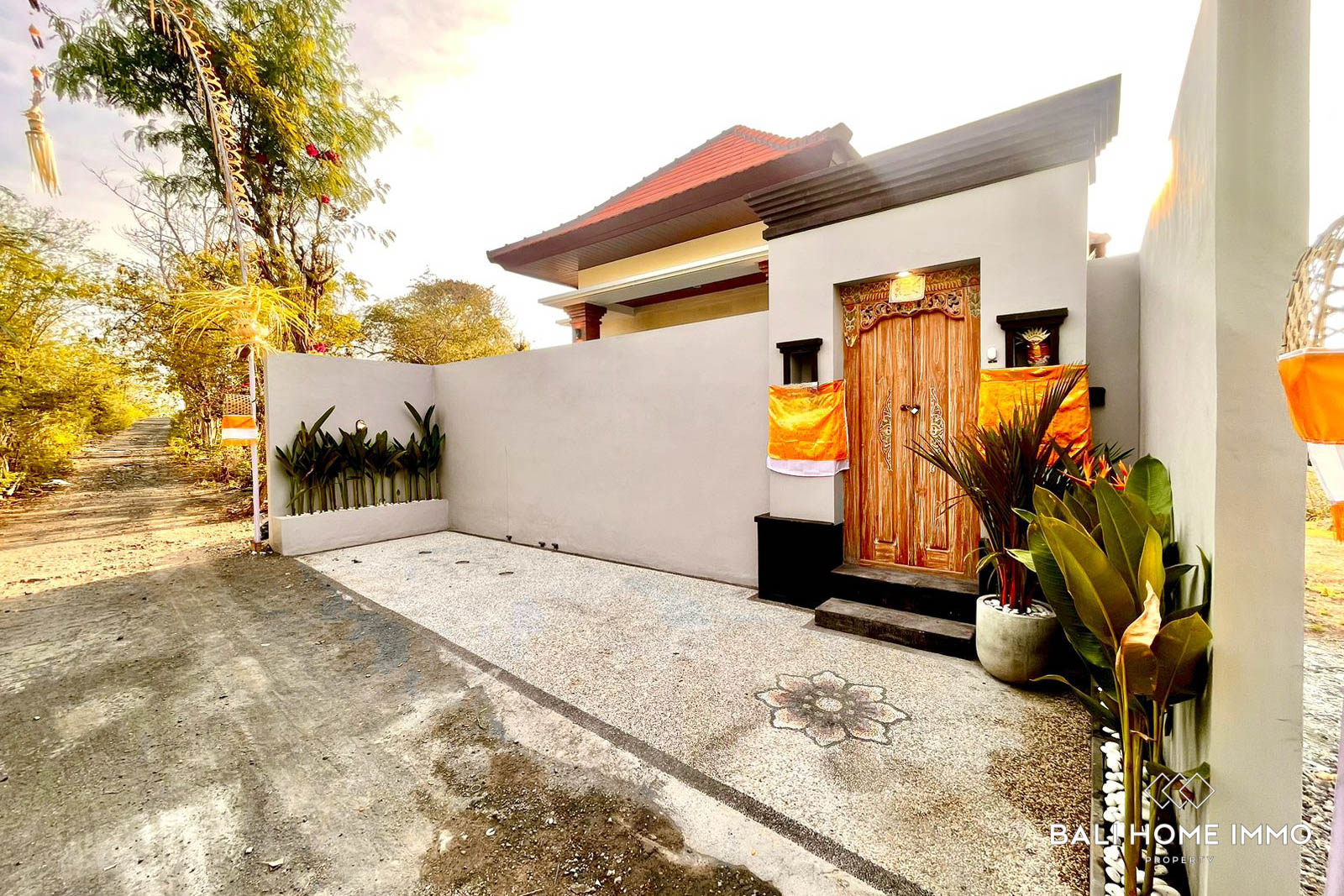 BRAND NEW 2 BEDROOMS VILLA FOR YEARLY RENTAL IN NUSA DUA KUTUH — image 15