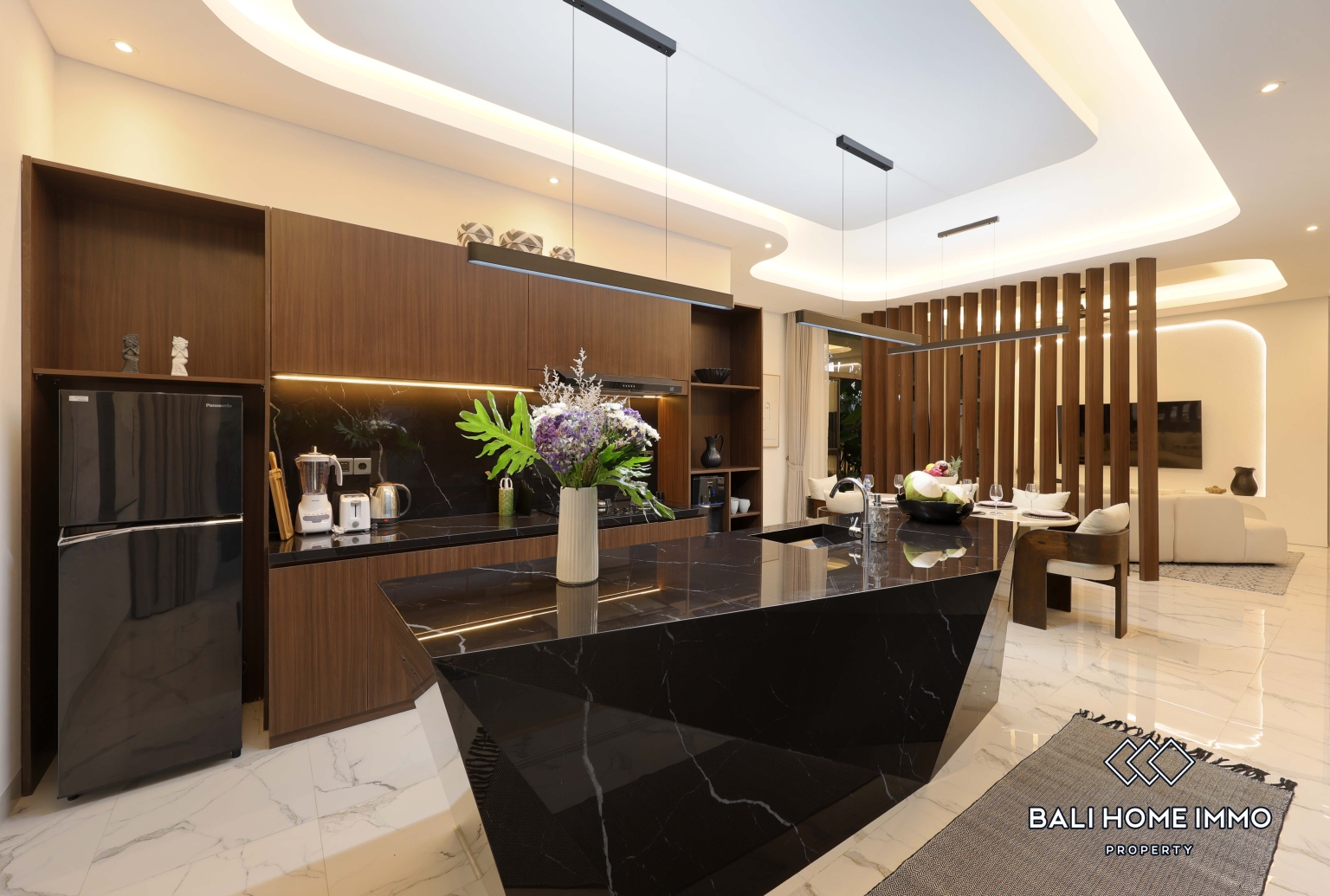 Brand New 3 Bedroom Modern Family Villa for Rent in Canggu Residential Side — image 7