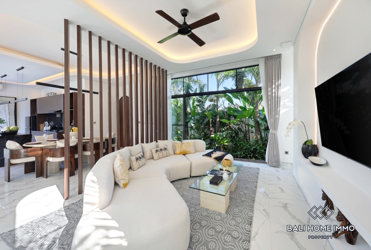 Brand New 3 Bedroom Modern Family Villa for Rent in Canggu Residential Side — image 2