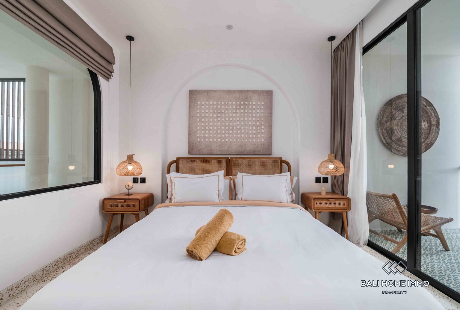 Brand new 3 Bedroom Villa with ricefield view for rent in Berawa — image 13