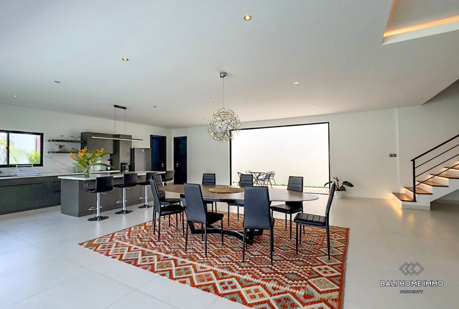 Brand new 3 Bedrooms villa for rentals in Bali Seminyak residential side — image 6