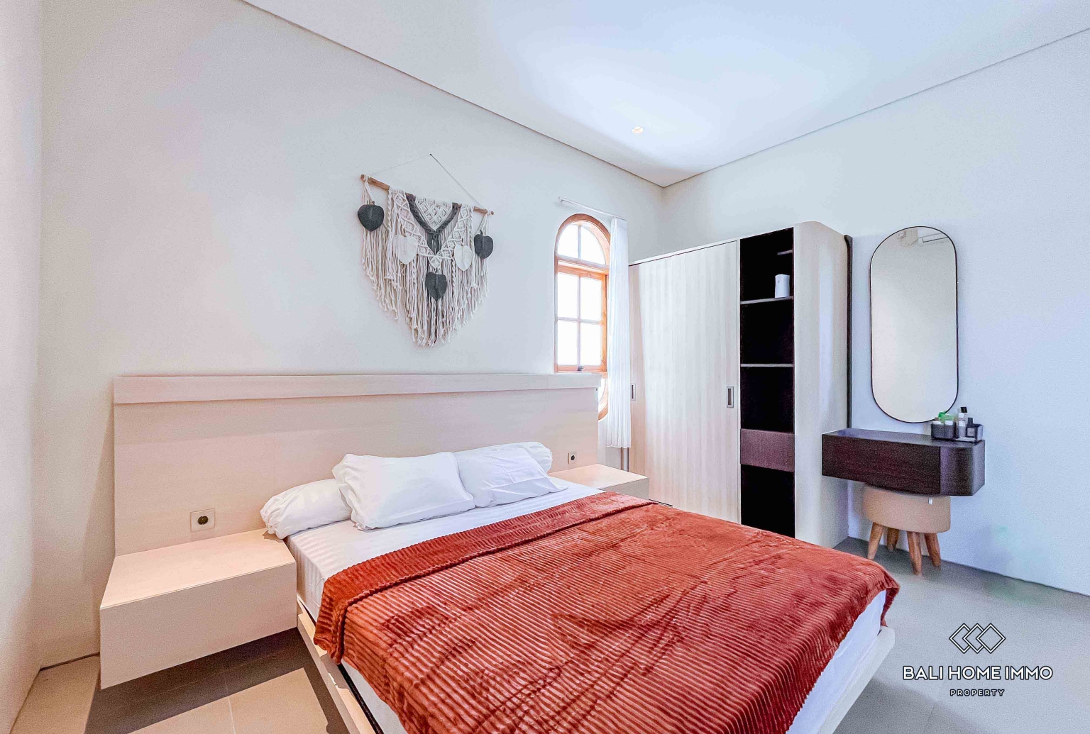 BRAND NEW 3 BEDROOMS VILLA FOR YEARLY AND MONTHLY RENTAL IN BALI - PANDAWA — image 9