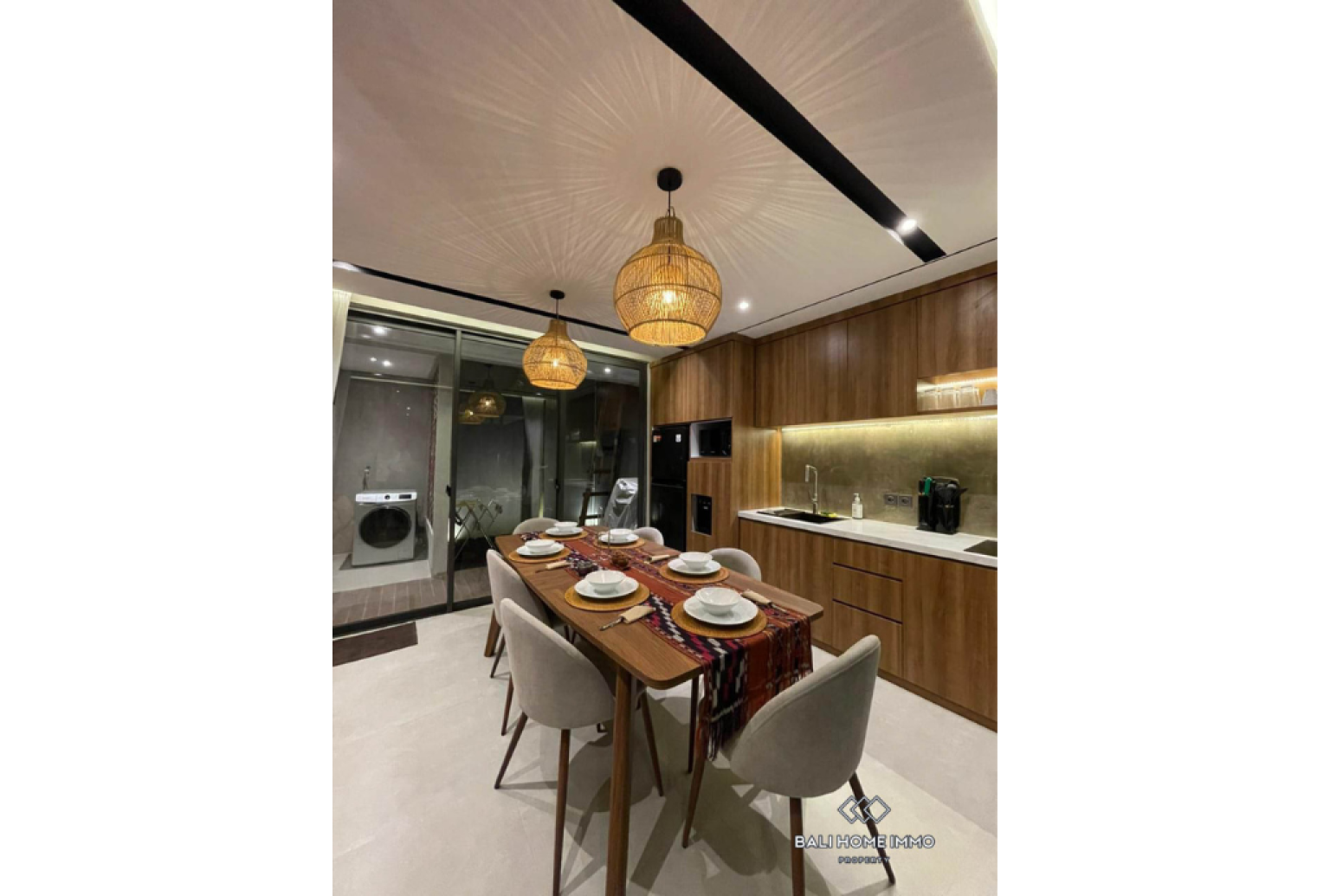 BRAND NEW 3 BEDROOMS VILLA FOR YEARLY & MONTHLY RENTAL IN BALI - JIMBARAN — image 4