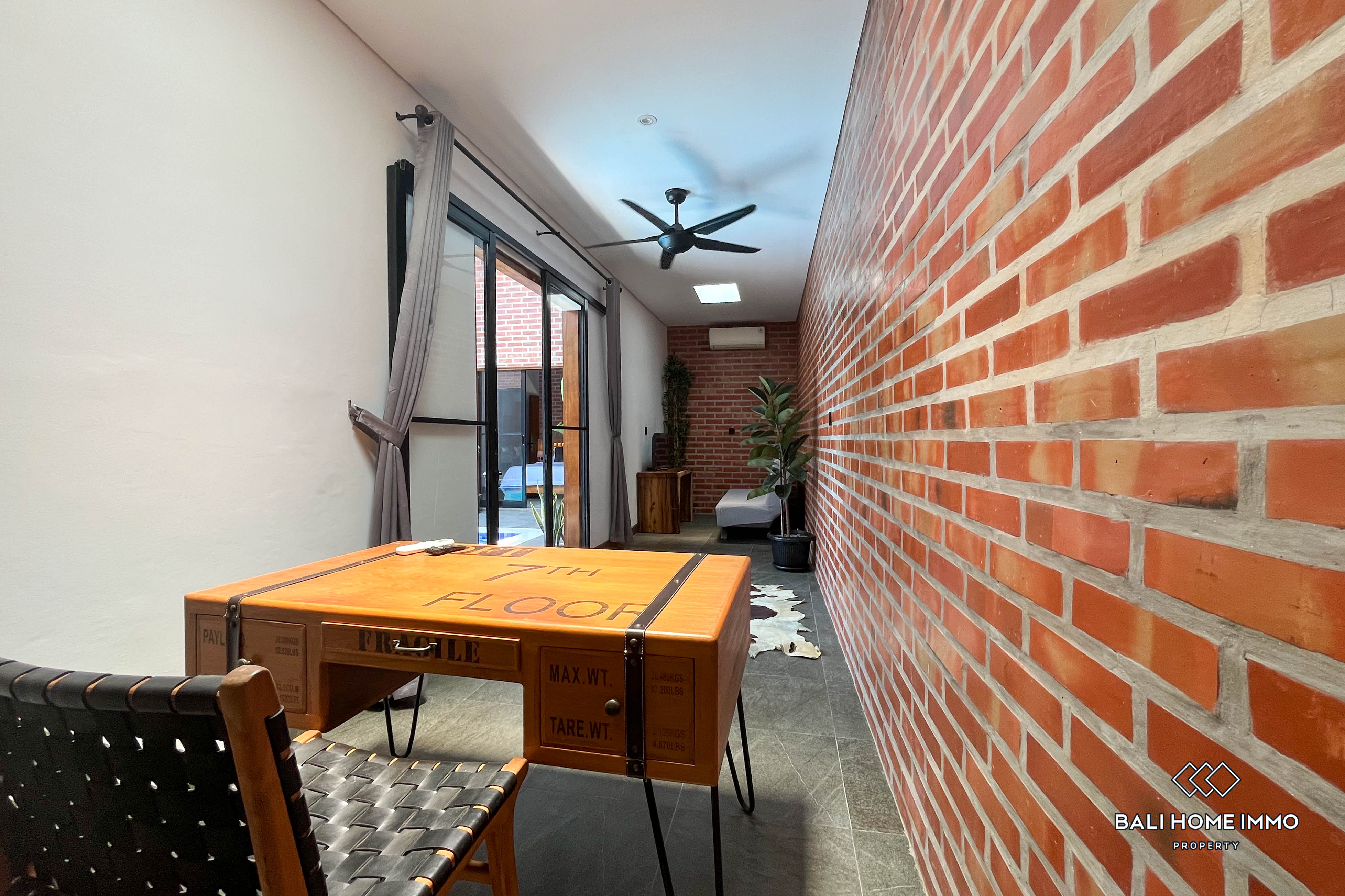 Brand New 4 Bedroom Villa for Rent in Kerobokan — image 12