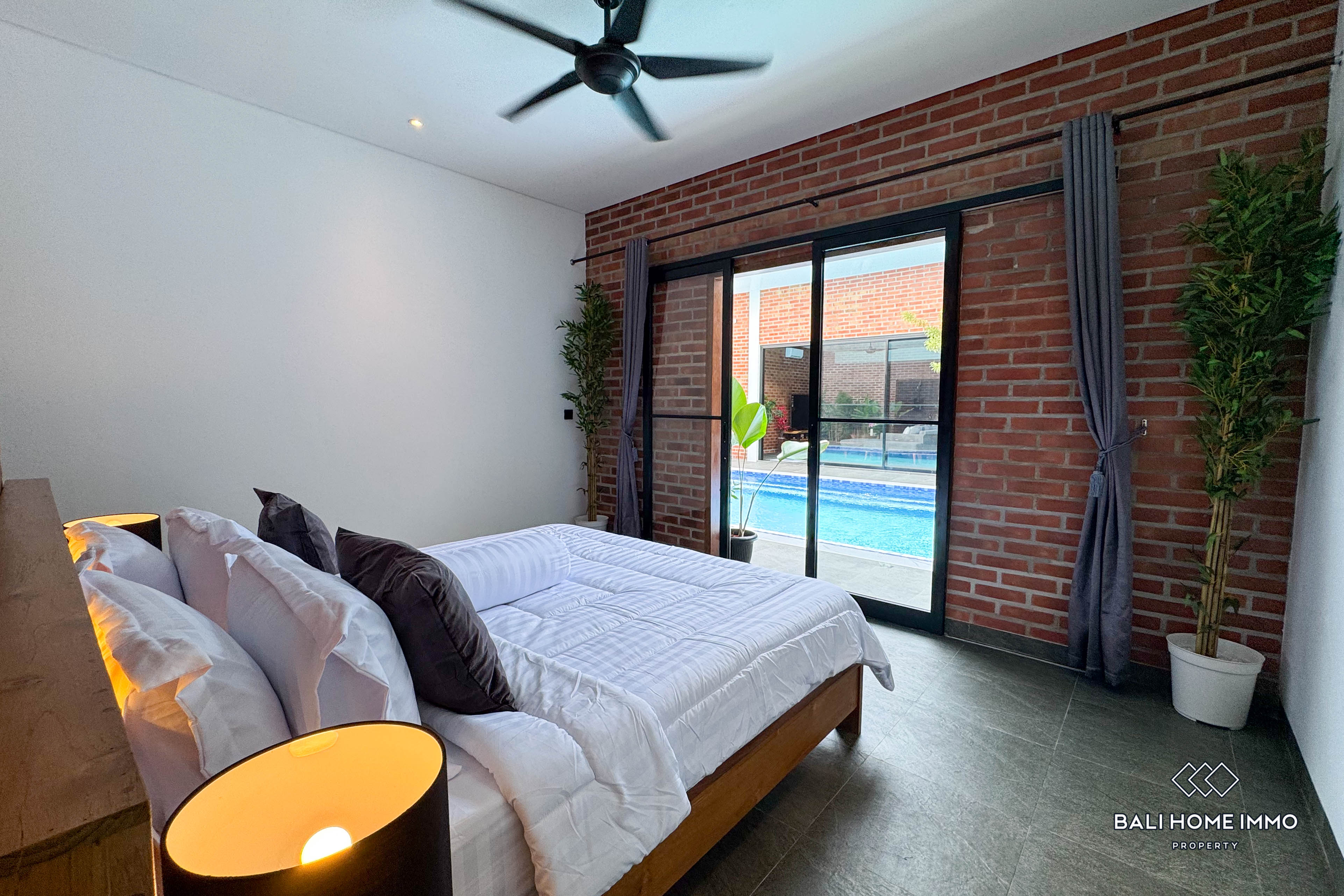 Brand New 4 Bedroom Villa for Rent in Kerobokan — image 17