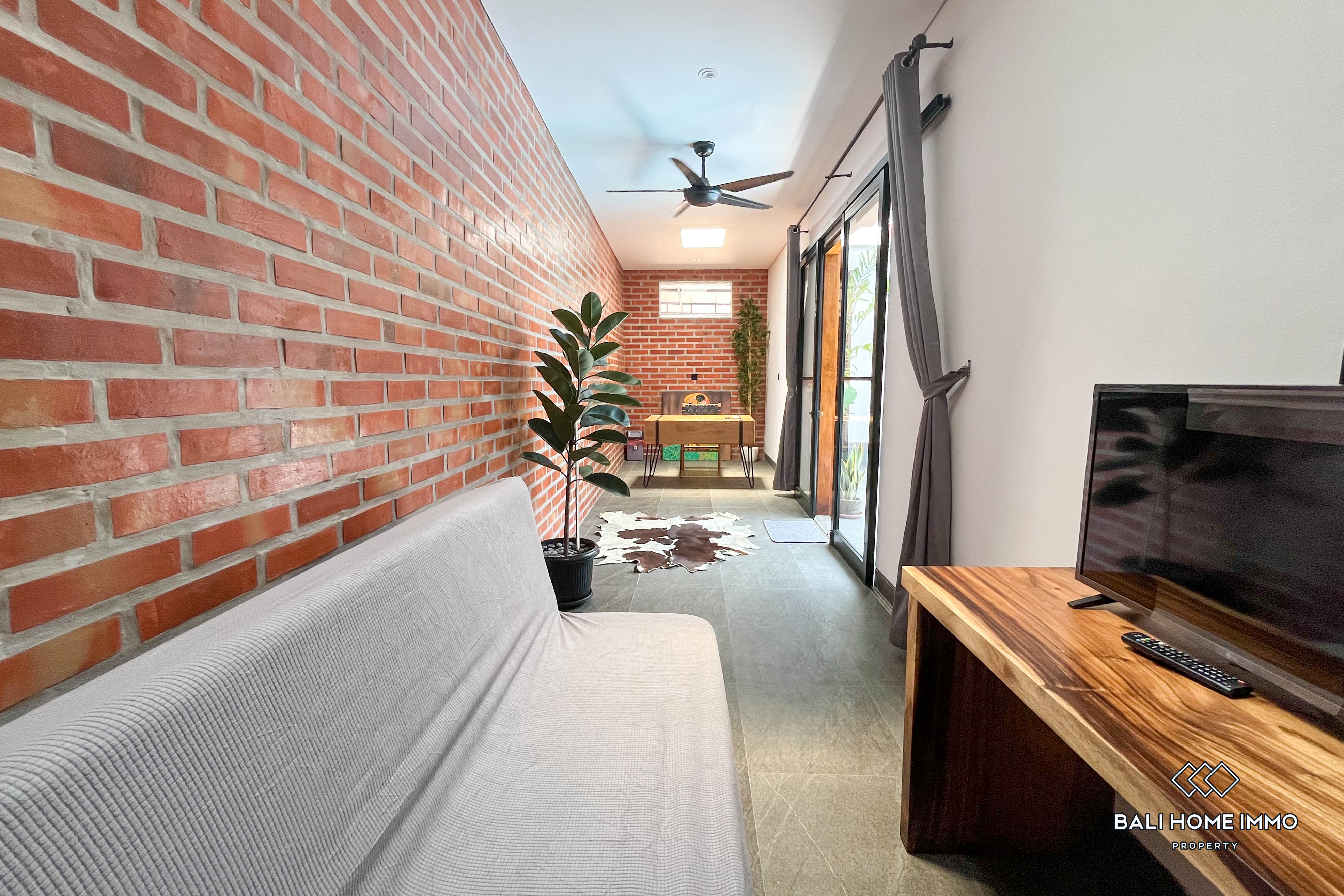 Brand New 4 Bedroom Villa for Rent in Kerobokan — image 5