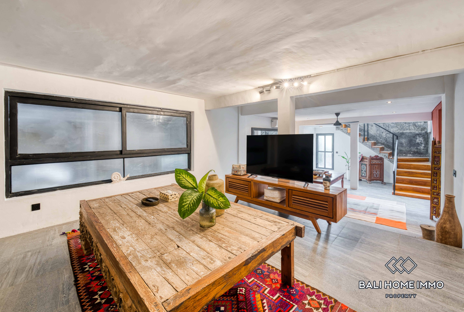 Brand New 5 Bedroom Family Villa for Rent in Canggu Berawa — image 10