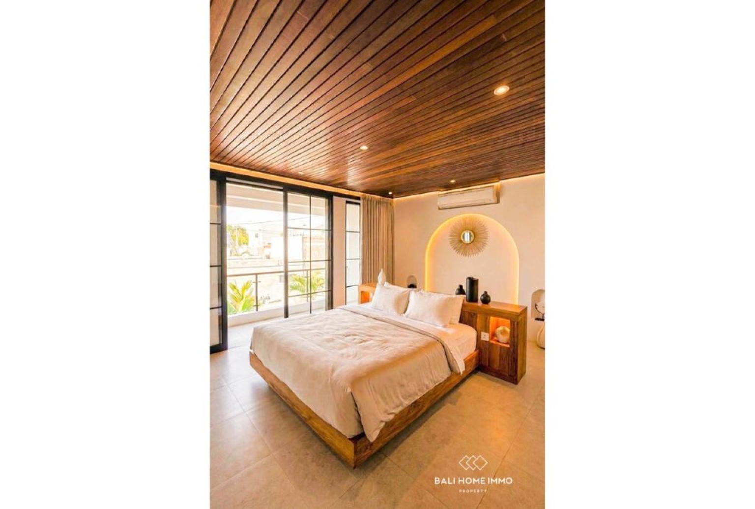 Brand New Tropical 3 Bedroom Villa For Rent in Pererenan — image 4