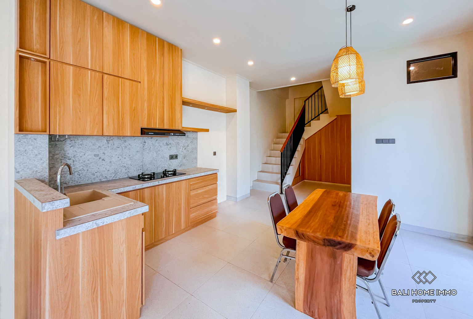 BRAND NEW WITH OCEAN VIEW 3 BEDROOMS VILLA FOR YEARLY RENTAL IN BALI - UNGASAN — image 3