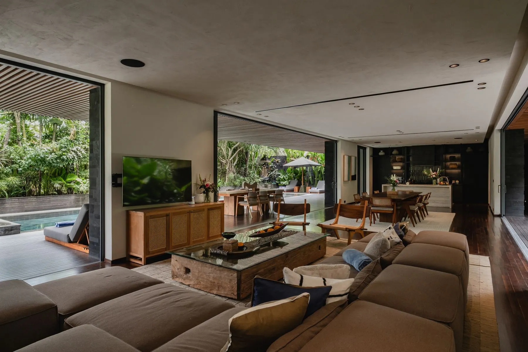 Ocean Palm — 7BR Estate Rental in Pererenan — image 13