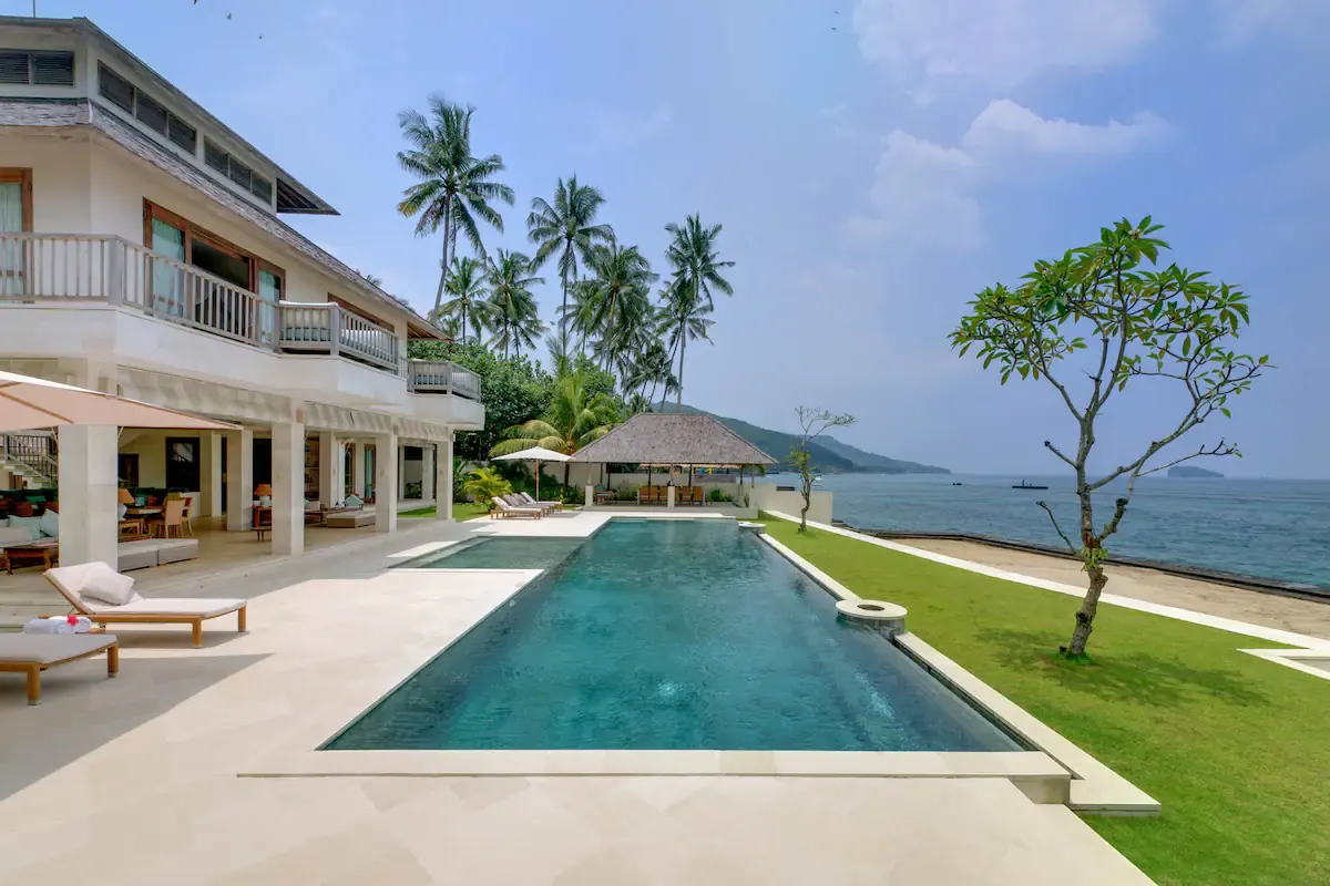 Siri Mendira - Villa Angsoka — 6BR Villa Rental in Candidasa — image 1