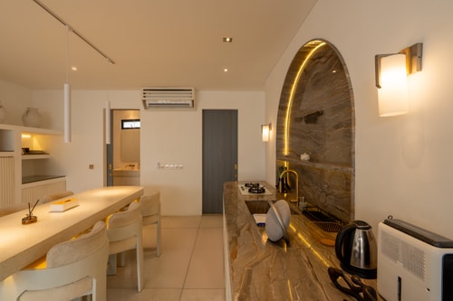 1BR High Class Lofts w/ Private Pool | Pererenan in Canggu, Bali — image 4