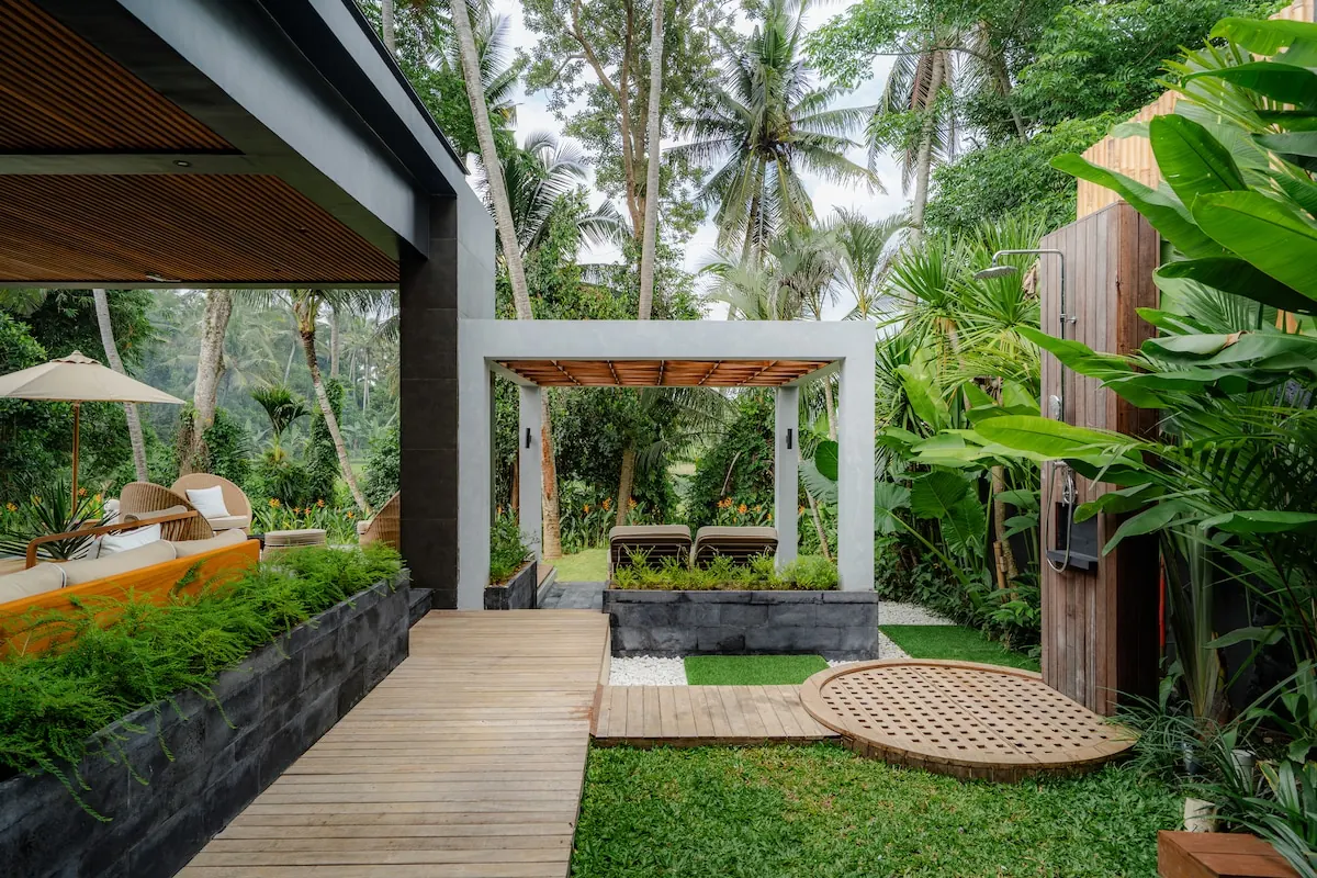 10 BR Tropical-Modern Jungle Estate Ubud — 10BR Estate Rental in Ubud — image 1