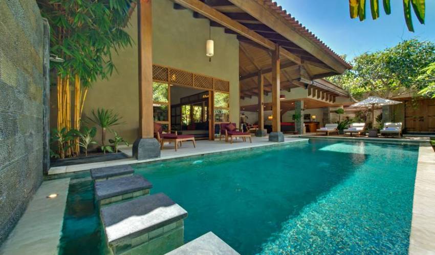Seminyak Villa 3325 — image 2