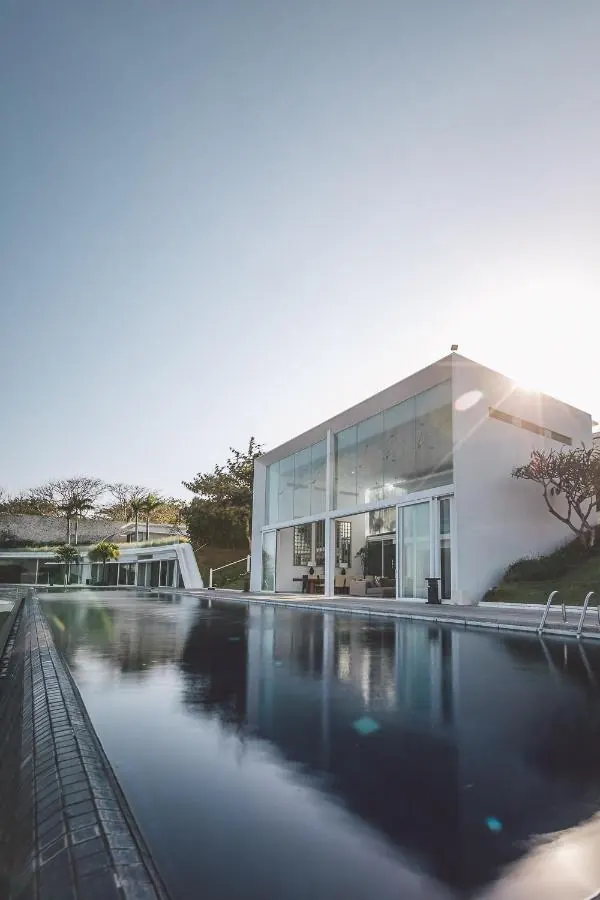 6 BR Sea-View Infinity-Pool Villa Uluwatu — 6BR Villa Rental in Uluwatu — image 2
