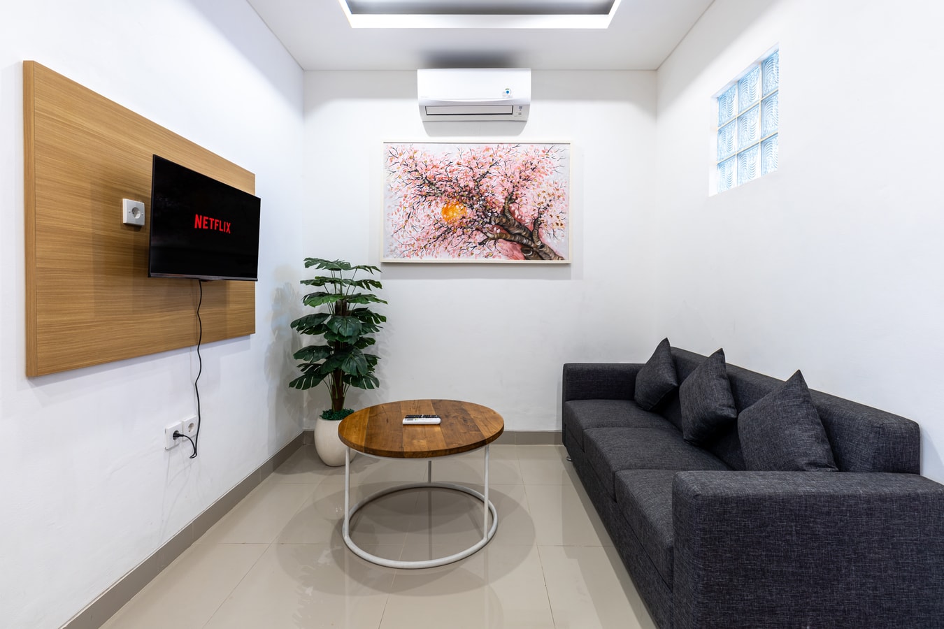 1BR Luxe Canggu Apart | Jalan Kaki ke Butterman & Pantai - Canggu, Bali — image 5