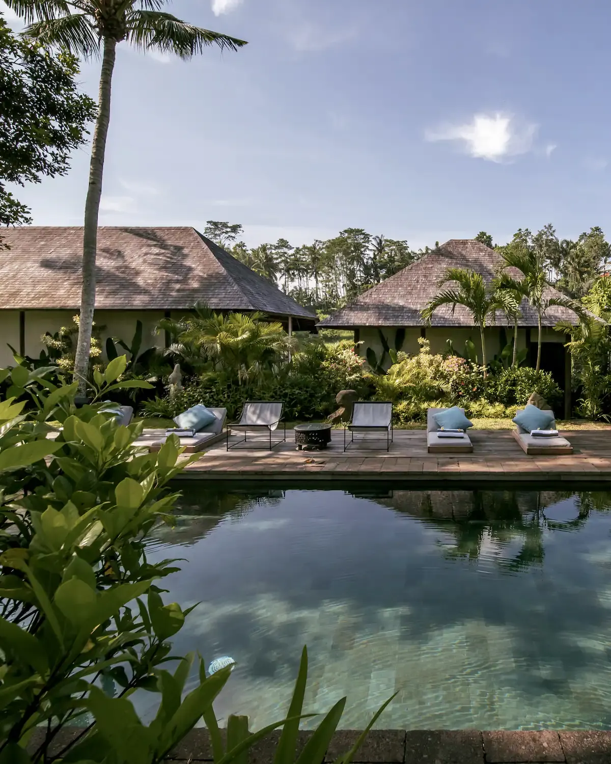 9 BR Tropical Garden Open-Air Estate Ubud — 9BR Estate Rental in Ubud — image 4