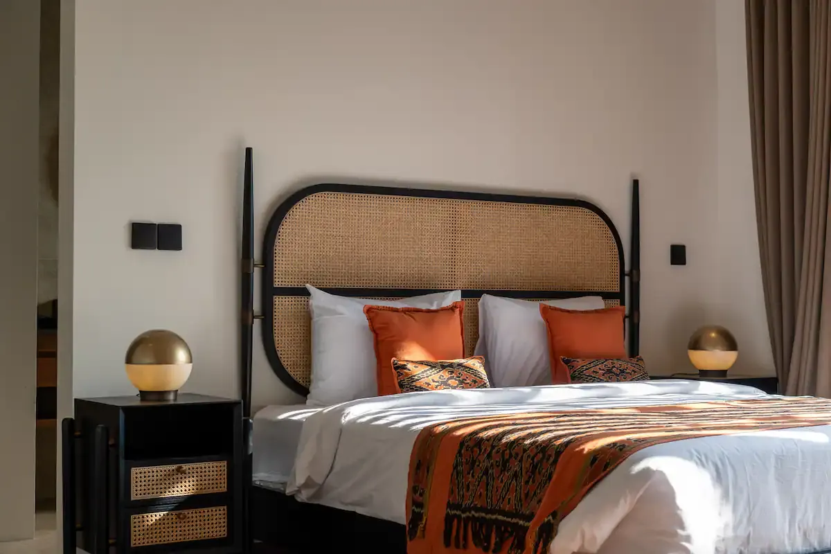 6 BR Modern Group Villa Canggu — 6BR Villa Rental in Canggu — image 10