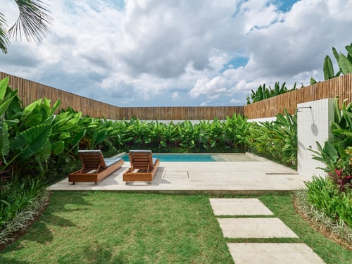 Canggu 3BR Villa w/ Rooftop & Pool, Close to Beach in Canggu, Bali — image 8