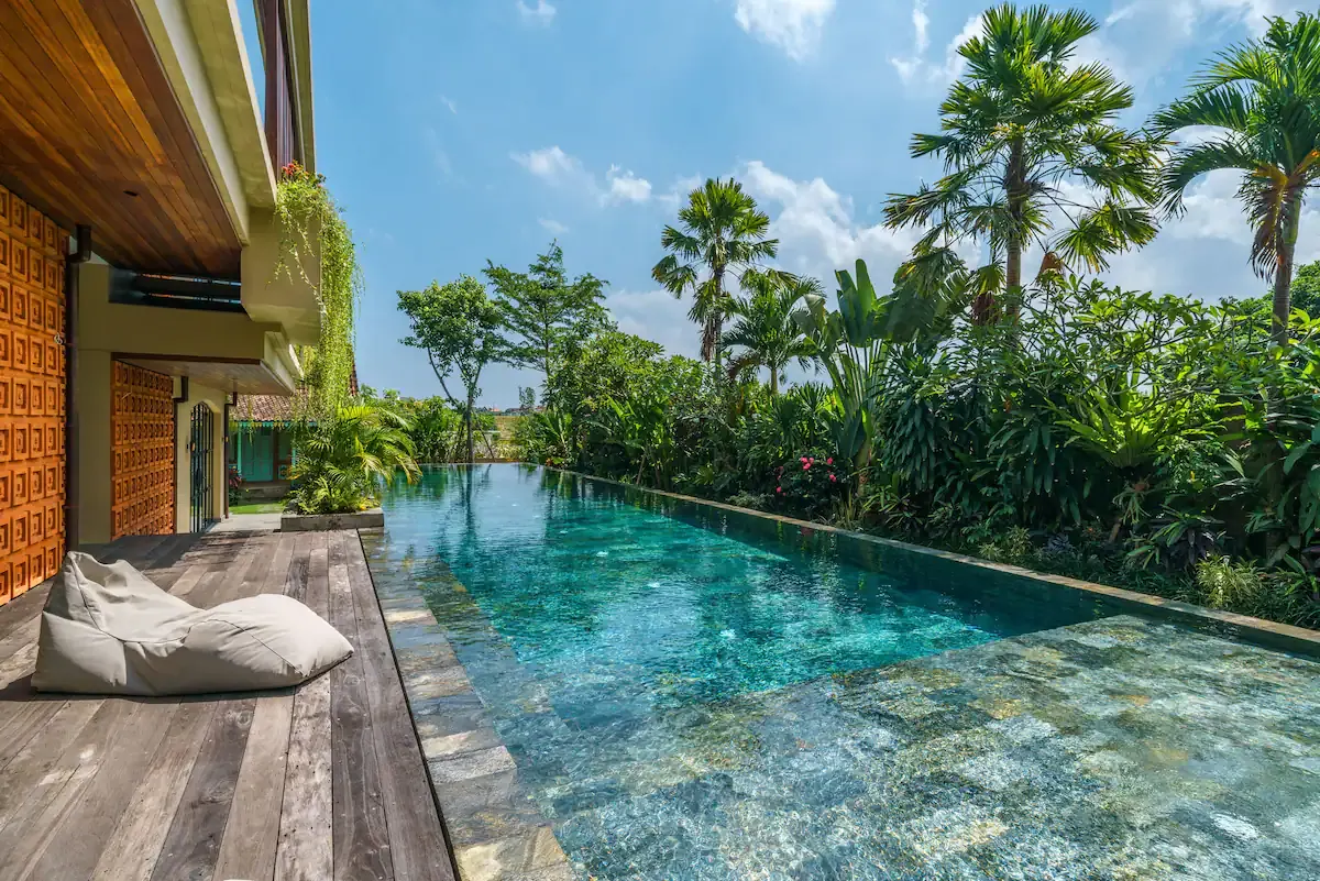 8 BR Colonial Cinema Estate Canggu — 8BR Estate Rental in Pererenan — image 1