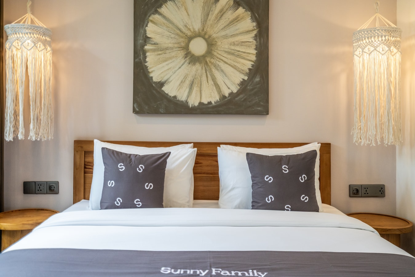 1BR Suite near Beach | Pool, Sauna & Rooftop Gym in Canggu, Bali — image 7