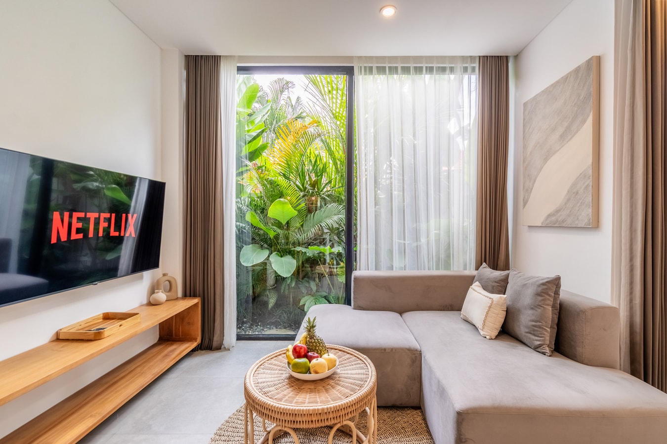 1BR Canggu Suite - Rooftop Gym, Pool & Sauna in Canggu, Bali — image 11
