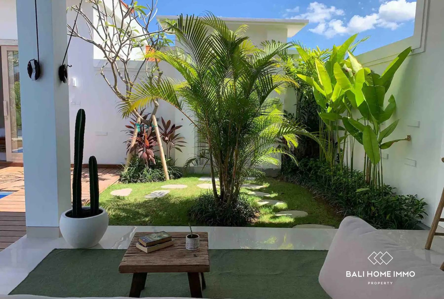 CHARMING 2 BEDROOM FOR YEARLY RENTAL in BERAWA BALI — image 2