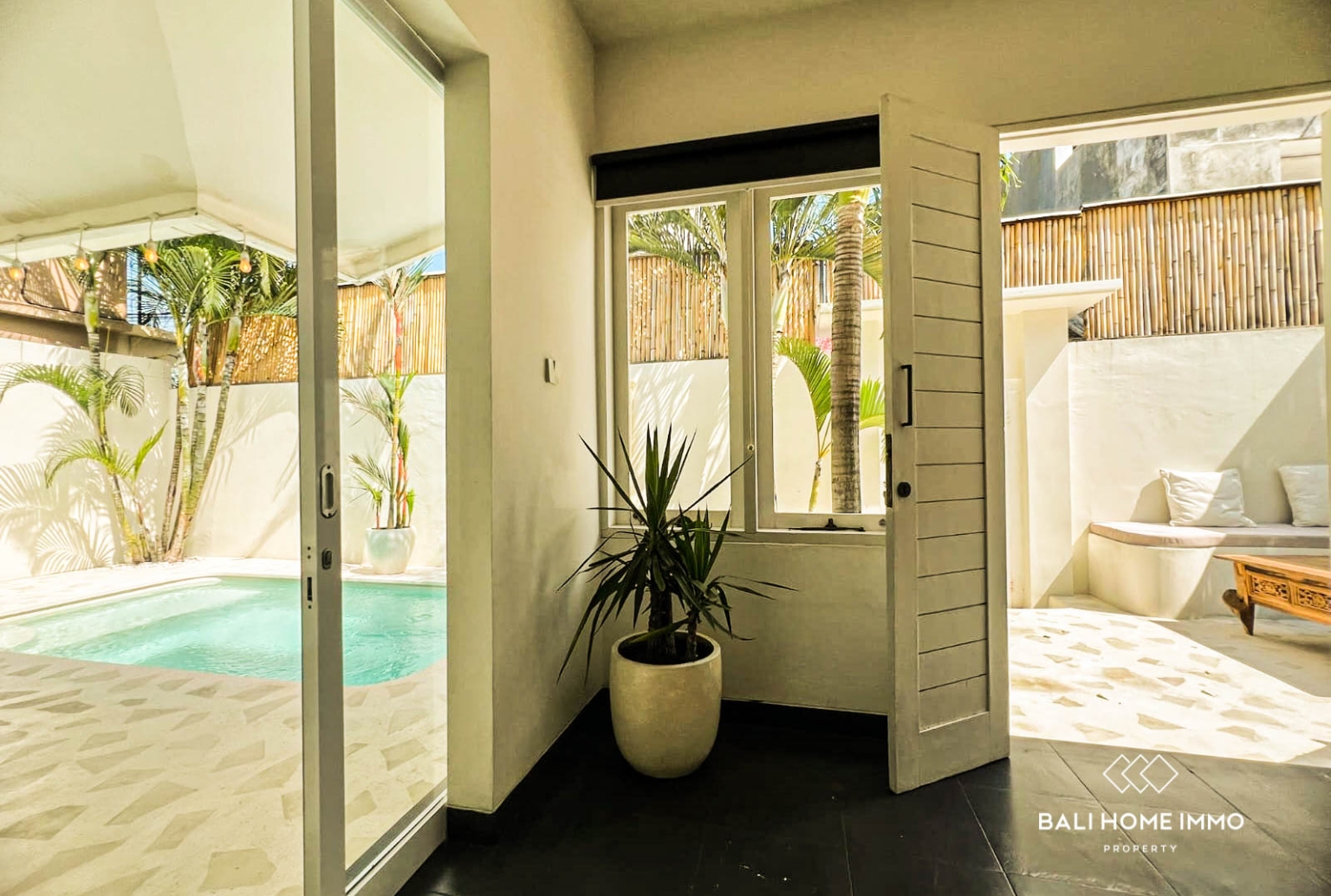 Charming 2 Bedroom Villa For Rent in Berawa — image 4
