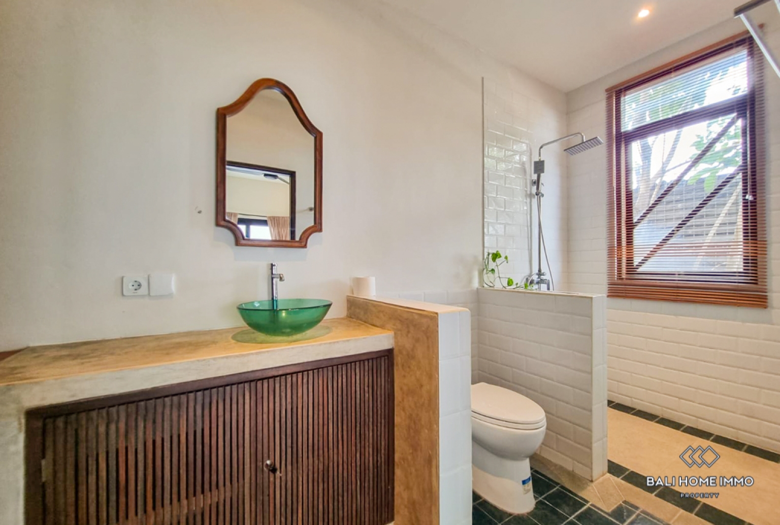 Charming 2 Bedroom Villa for Yearly Rental in Bali Umalas — image 19