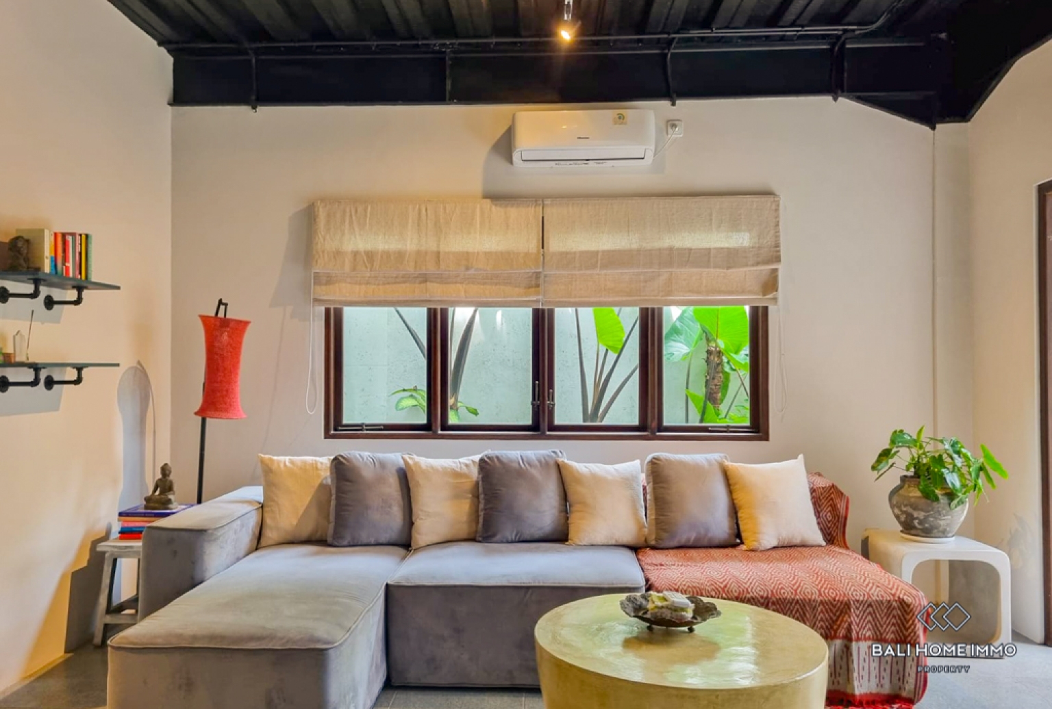 Charming 2 Bedroom Villa for Yearly Rental in Bali Umalas — image 4