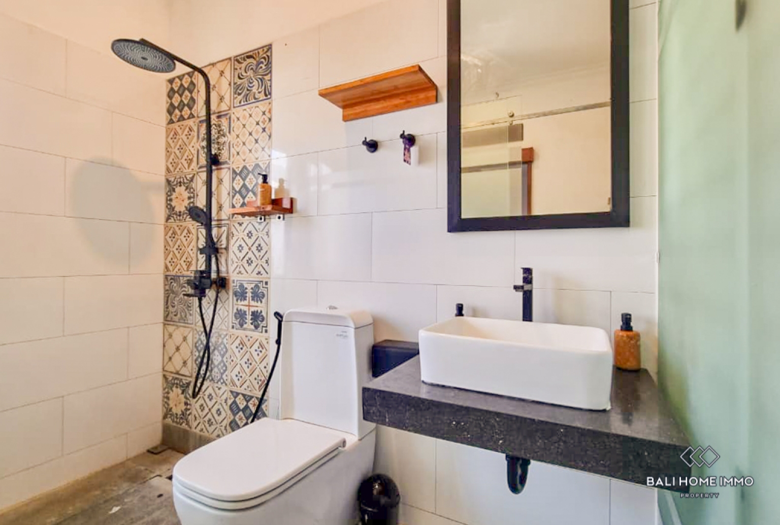 Charming 3 Bedroom Villa for Yearly Rental in Bali Kerobokan — image 14