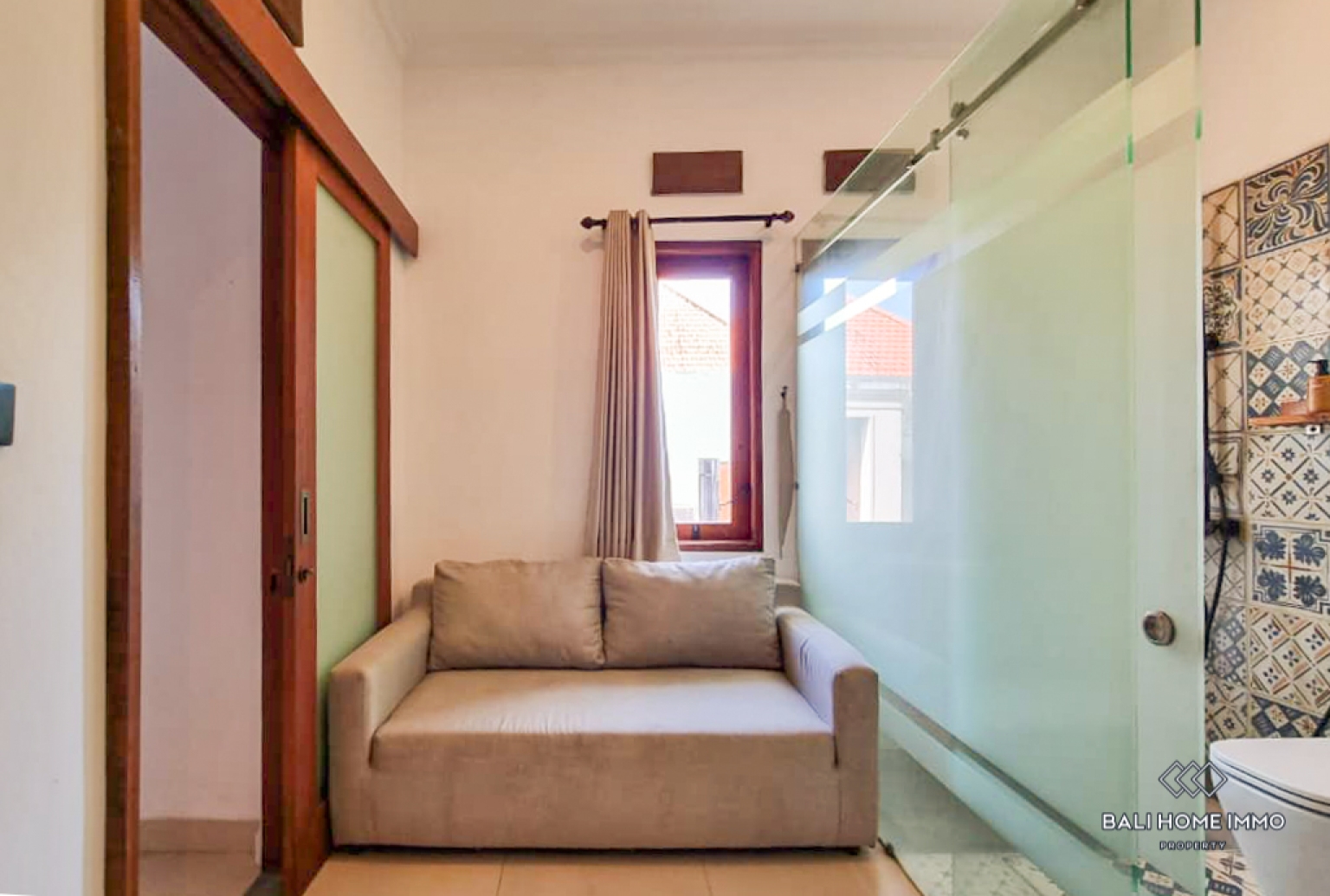 Charming 3 Bedroom Villa for Yearly Rental in Bali Kerobokan — image 15