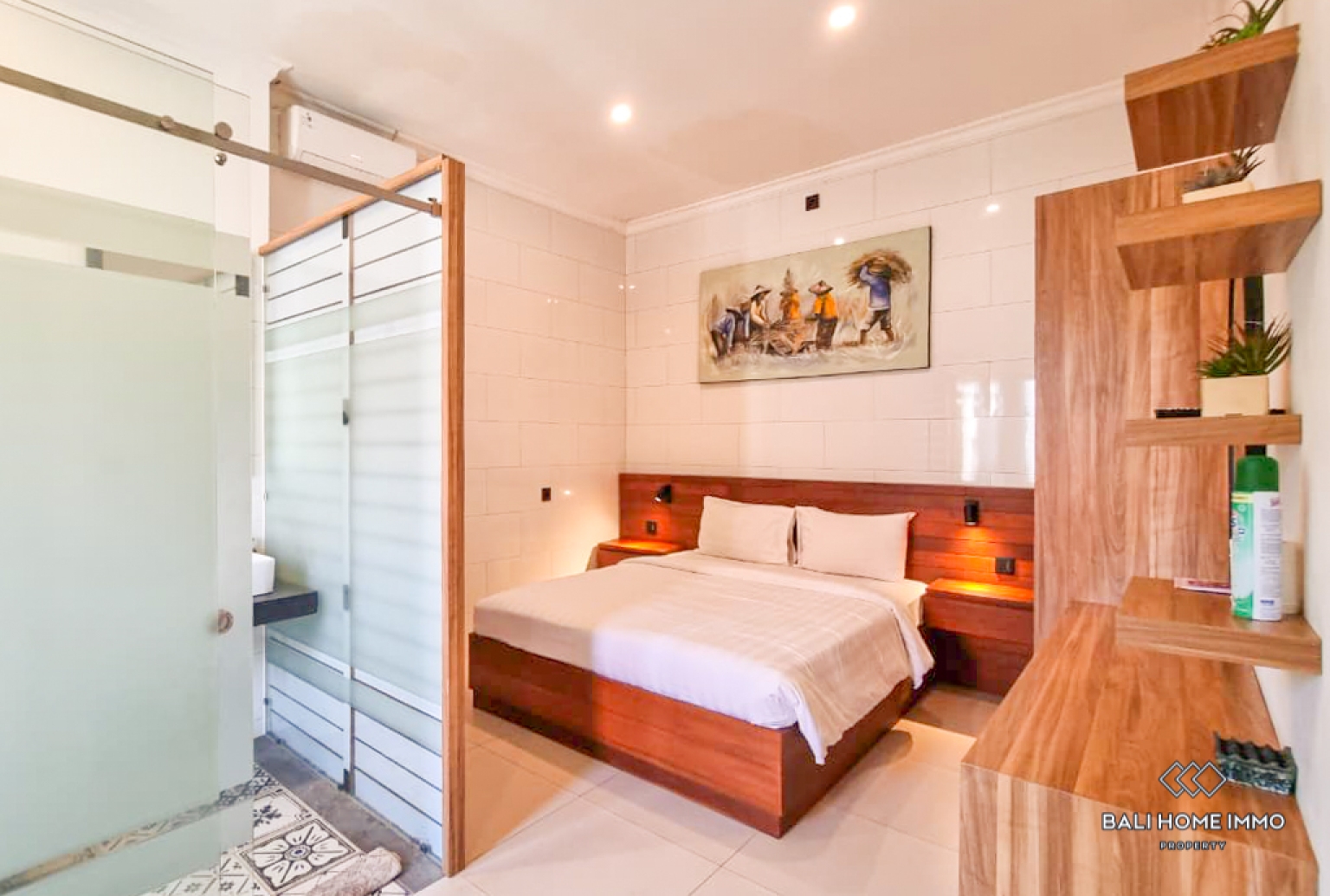 Charming 3 Bedroom Villa for Yearly Rental in Bali Kerobokan — image 4