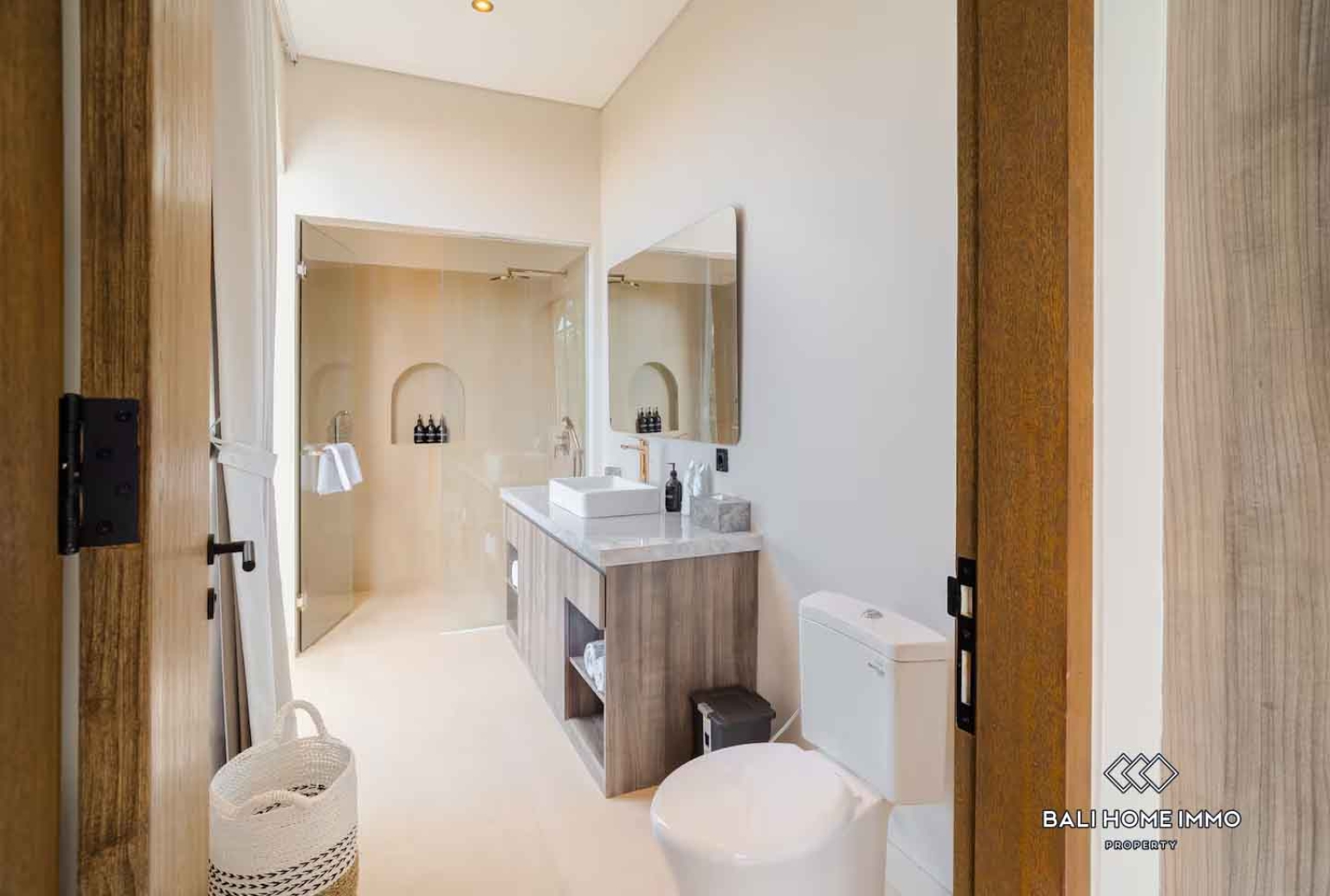 Charming 4 bedroom villa for rent in Cemagi — image 14