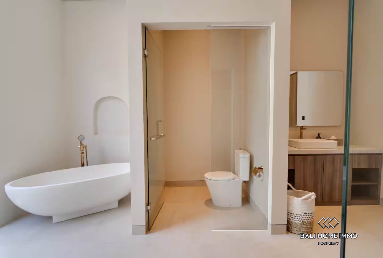 Charming 4 bedroom villa for rent in Cemagi — image 17