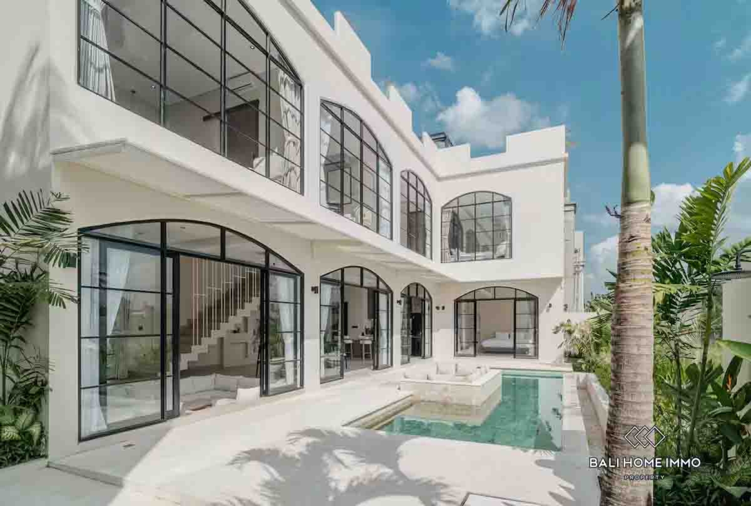 Charming 4 bedroom villa for rent in Cemagi