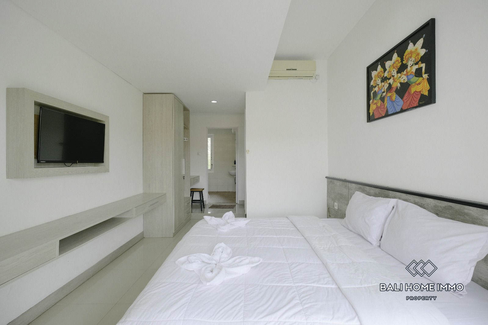 Charming 5 Bedroom Family Villa for Rent in Jimbaran — image 13